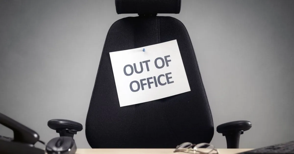 How to Set an Out of Office Message in Gmail, Outlook, Teams, and More