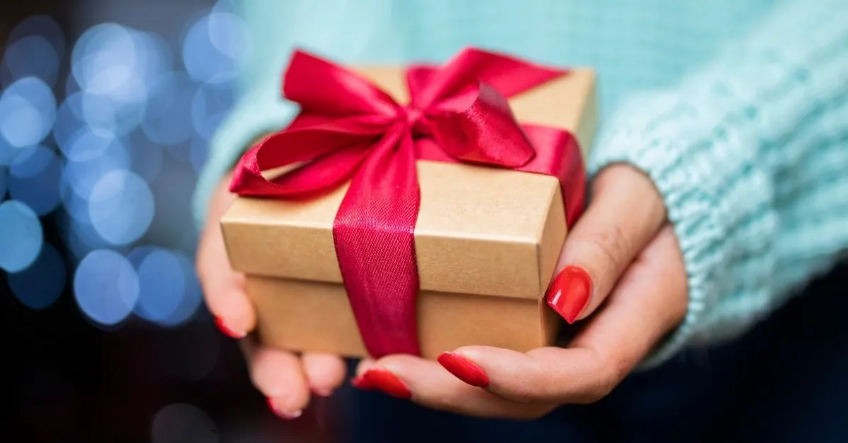 20 Unique Employee Appreciation Gifts That Show Genuine Gratitude