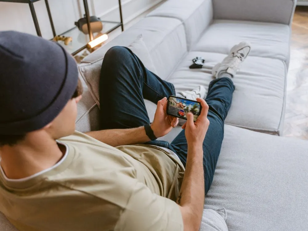 Reward-Based Mobile Games