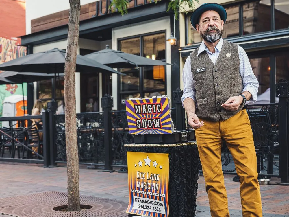 Street Magic Show