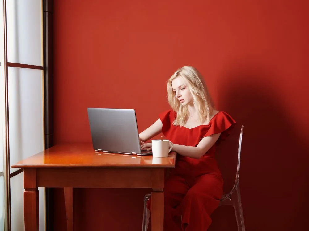 Bold Color Background Wall