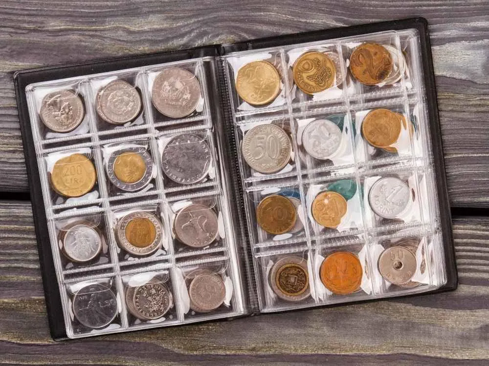 Collectible employee anniversary gift