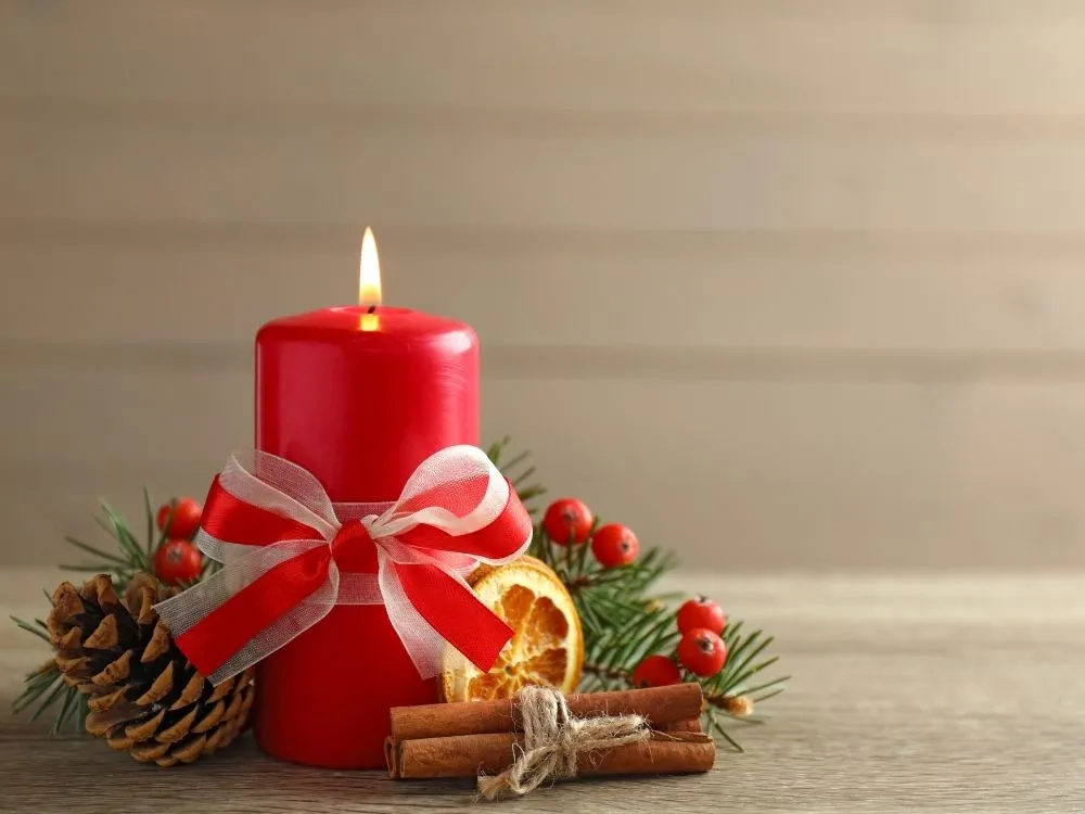 Holiday Candle for Coworker Gifting