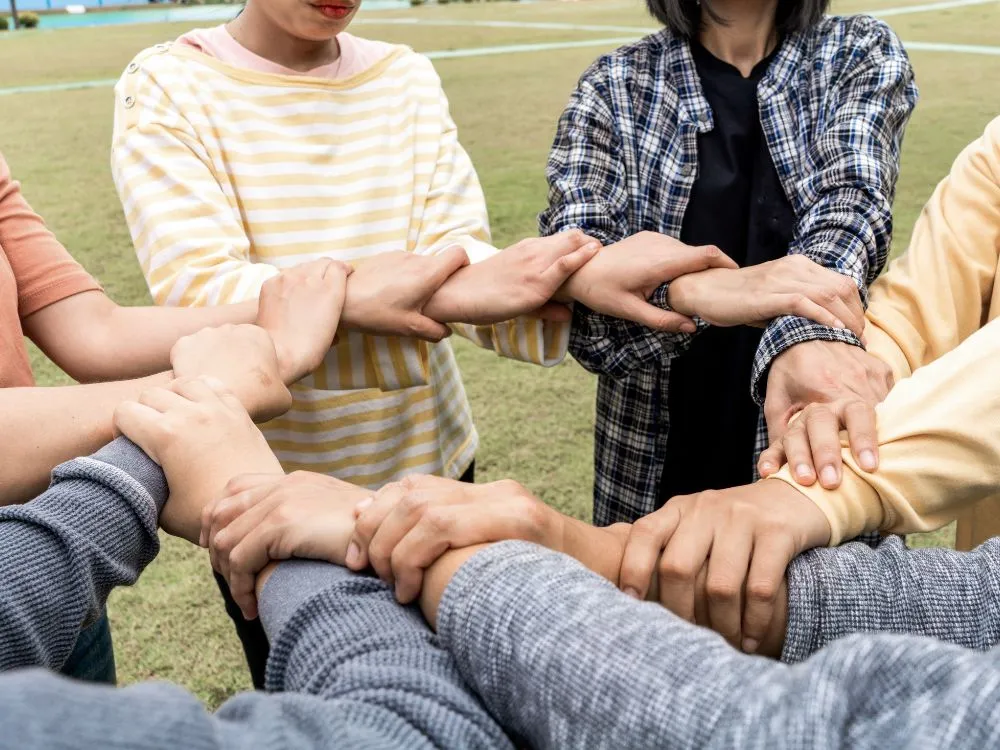 Human Knot Game