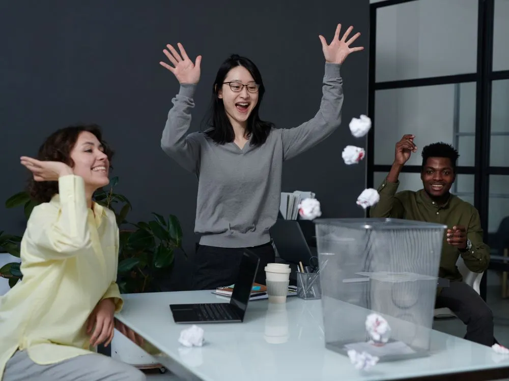 Paper Ball Toss for Quick Team Building