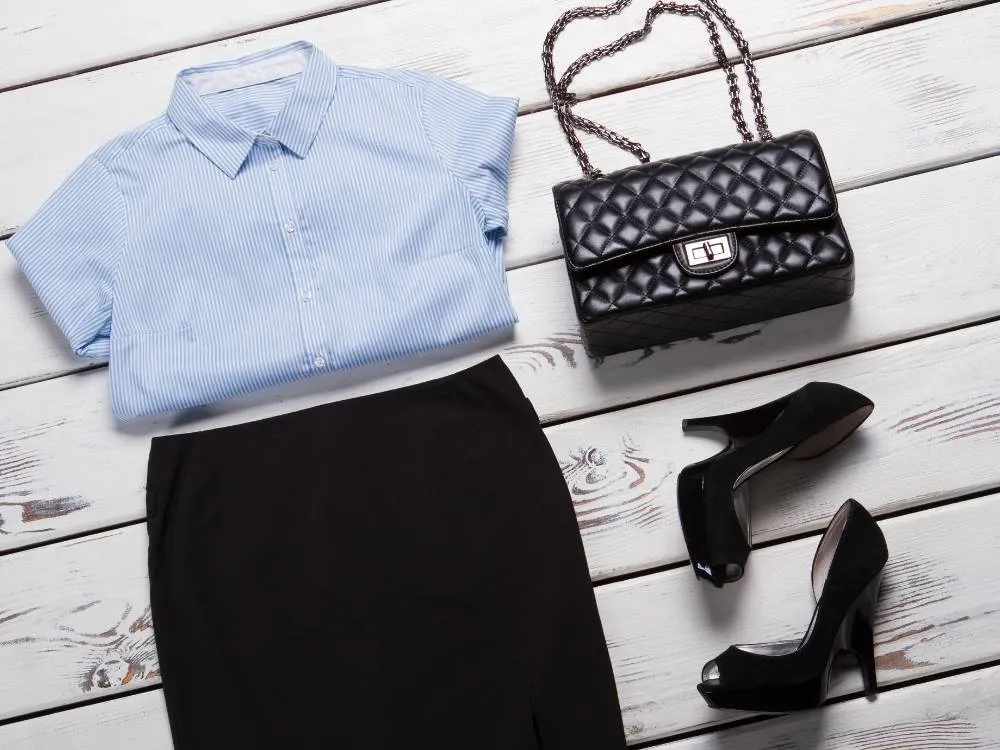 Wardrobe items for employee anniversary gifting